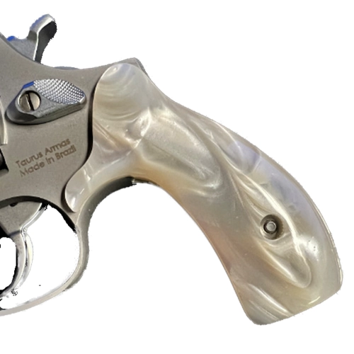 Pearl Stabilized Laminate Detail on Taurus 856 Grips
