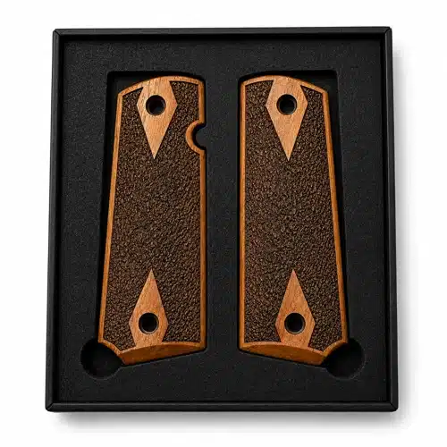 Stippled 1911 grips