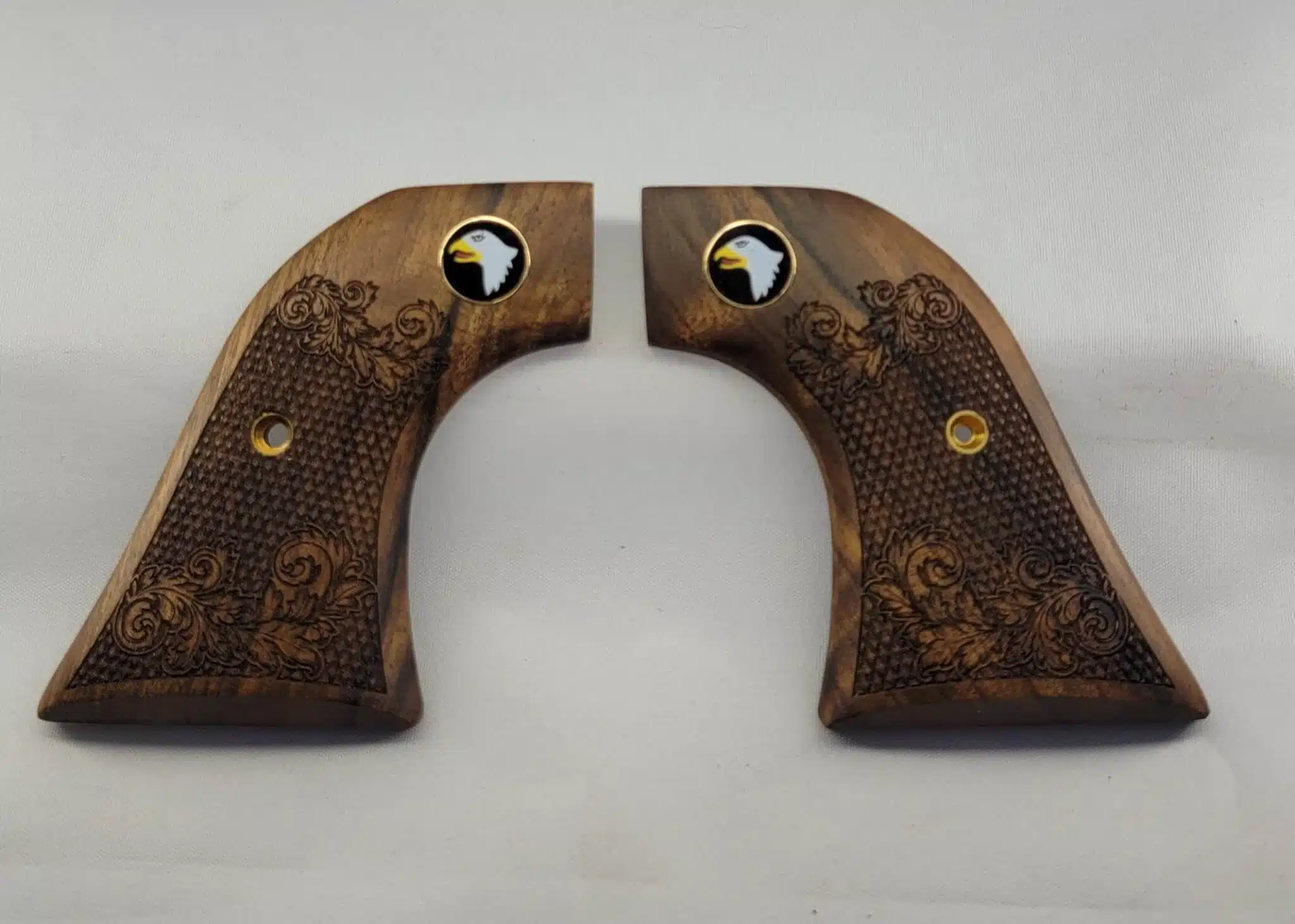 Ruger Wrangler Walnut Scrollwork Grips Screaming Eagle Medallion — laser-carved solid walnut single-action revolver grip panels